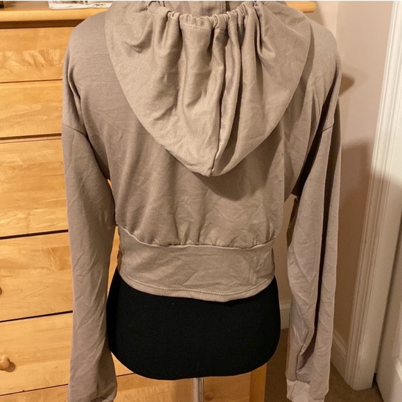 FN Cropped Zip Hoodie - Picture 5 of 5